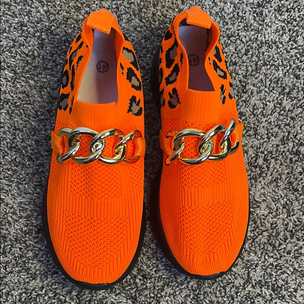 Womens orange leopard sneakers fashion Bright orange gold chain size 41 EUR